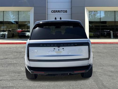 2025 Land Rover Range Rover P530 Autobiography