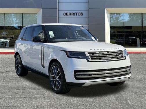 2025 Land Rover Range Rover P550e SE