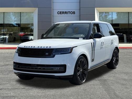 2025 Land Rover Range Rover P530 SE