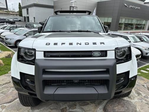 2023 Land Rover Defender 90 X-Dynamic SE