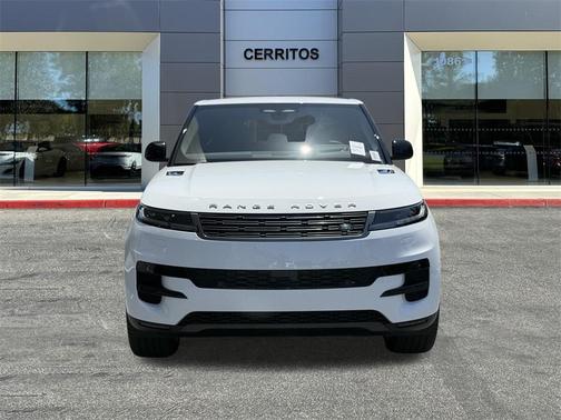 2025 Land Rover Range Rover Sport SE