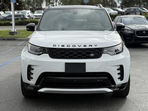 2023 Land Rover Discovery P360 S R-Dynamic