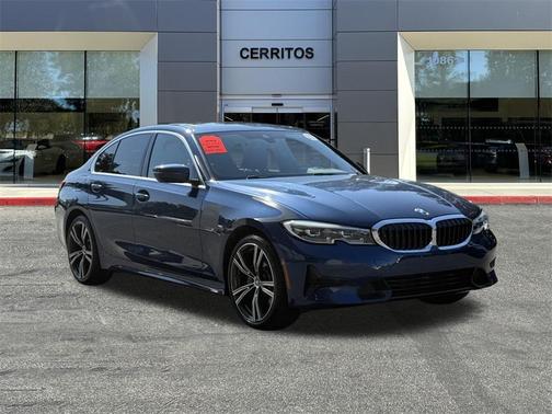 2022 BMW 330e Base