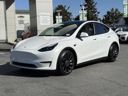 2022 Tesla Model Y Performance Dual Motor All-Wheel Drive