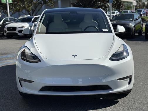 2022 Tesla Model Y Performance Dual Motor All-Wheel Drive