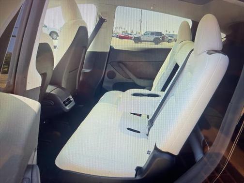 2025 Tesla Model Y Long Range Dual Motor All-Wheel Drive