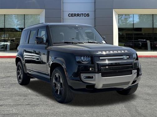 2025 Land Rover Defender 110 P400 X-Dynamic SE