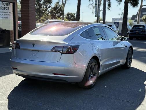 2018 Tesla Model 3 Mid Range