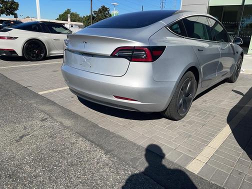 2018 Tesla Model 3 Mid Range