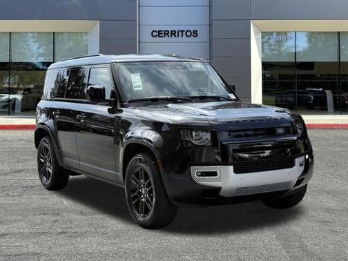 2025 Land Rover Defender 110 P300