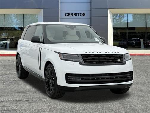 2025 Land Rover Range Rover P530 SE 7 Seat