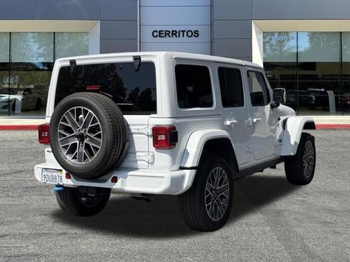 2023 Jeep Wrangler 4xe Sahara High Altitude