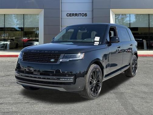2025 Land Rover Range Rover P530 SE 7 Seat