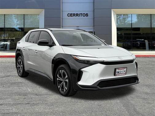 2024 Toyota bZ4X XLE