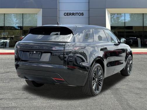2026 Land Rover Range Rover Velar P400 Dynamic SE