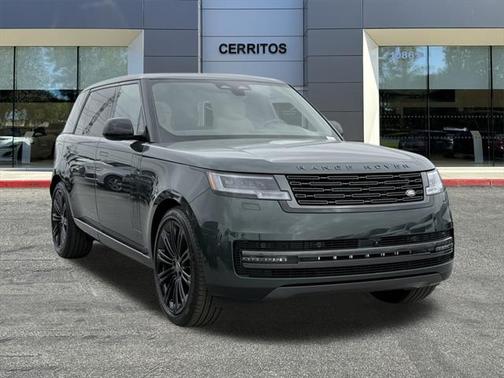 2025 Land Rover Range Rover P400 SE 7 Seat