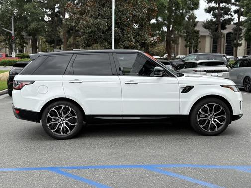 2022 Land Rover Range Rover Sport HSE Silver Edition