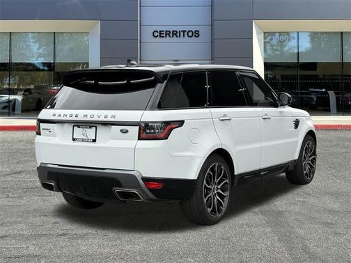 2022 Land Rover Range Rover Sport HSE Silver Edition