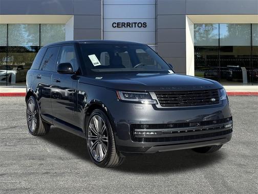 2025 Land Rover Range Rover P530 SE