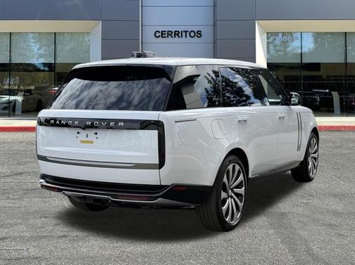2025 Land Rover Range Rover P530 Autobiography