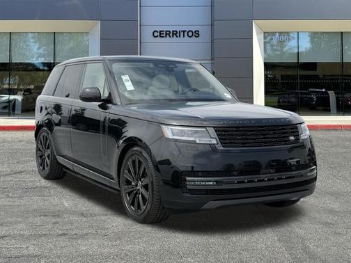 2025 Land Rover Range Rover P550e SE