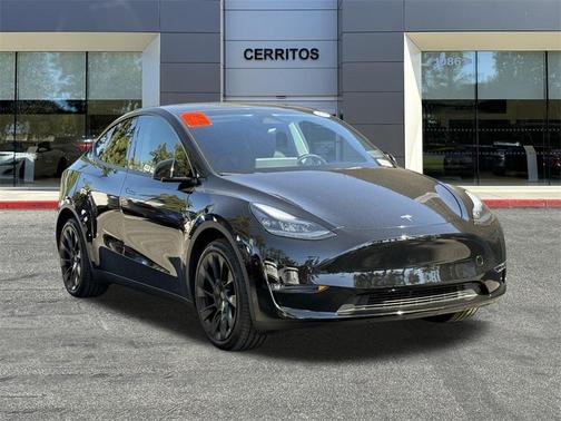 2024 Tesla Model Y Long Range Dual Motor All-Wheel Drive