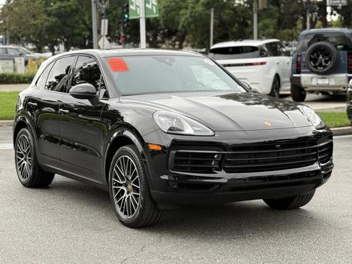 2020 Porsche Cayenne Cayenne