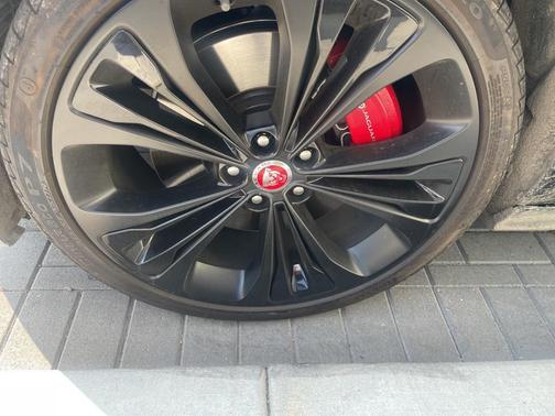 2022 Jaguar XF R-Dynamic SE P300 AWD Automatic