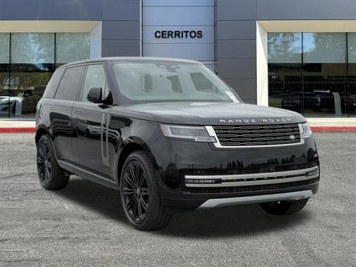 2025 Land Rover Range Rover P530 SE