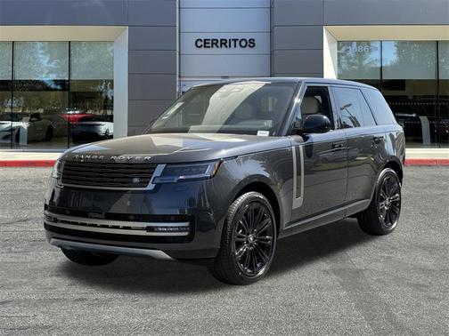 2025 Land Rover Range Rover P400 SE