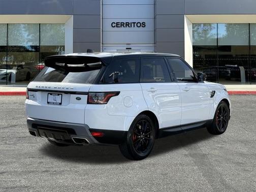 2020 Land Rover Range Rover Sport SE