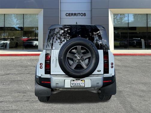 2023 Land Rover Defender 110 S