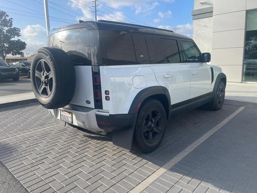 2023 Land Rover Defender 110 S