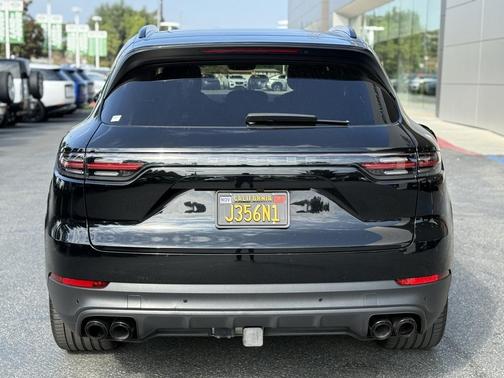 2019 Porsche Cayenne Base