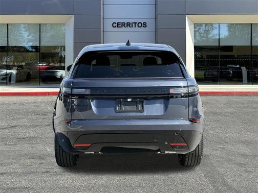 2026 Land Rover Range Rover Velar P250 SE R-Dynamic