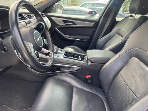2021 Jaguar F-PACE R-Dynamic S P400 AWD Automatic