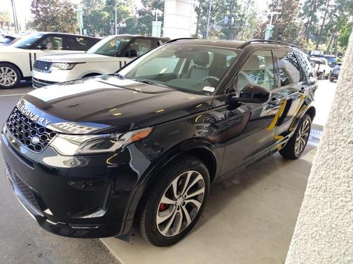 2025 Land Rover Discovery Sport S