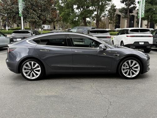 2018 Tesla Model 3 Mid Range