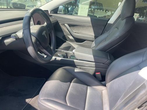 2018 Tesla Model 3 Mid Range