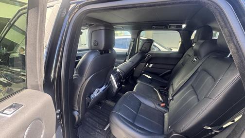 2022 Land Rover Range Rover Sport HSE Silver Edition