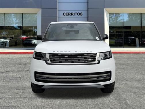 2025 Land Rover Range Rover P530 SE 7 Seat