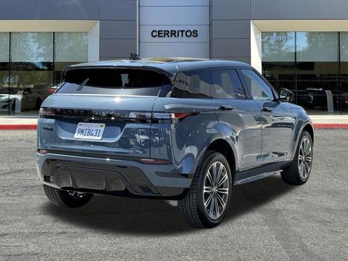 2024 Land Rover Range Rover Evoque Dynamic SE