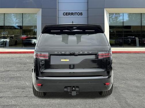 2025 Land Rover Discovery P360 Dynamic SE
