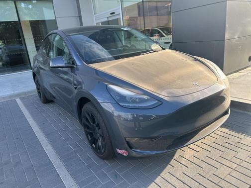 2023 Tesla Model Y Long Range Dual Motor All-Wheel Drive