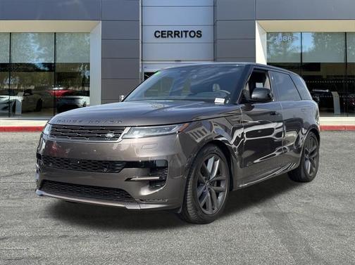2025 Land Rover Range Rover Sport SE