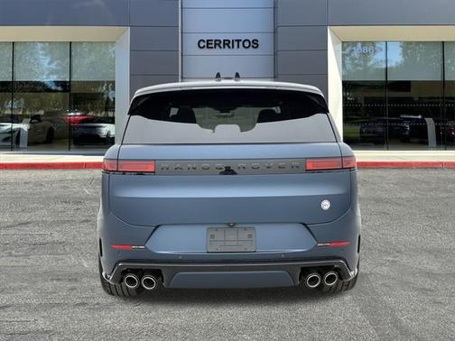 2025 Land Rover Range Rover Sport P635 SV Edition Two