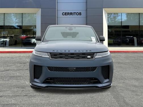 2025 Land Rover Range Rover Sport P635 SV Edition Two