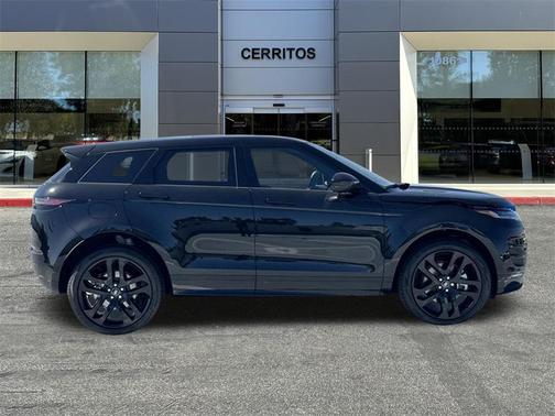 2024 Land Rover Range Rover Evoque Dynamic SE