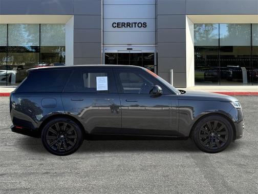2023 Land Rover Range Rover P400 SE