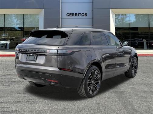 2026 Land Rover Range Rover Velar P400 Dynamic SE